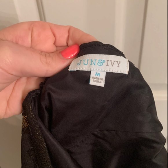 Jun & Ivy (Francescas) Gold Fit & Flare Sequined Dress - Picture 2 of 4